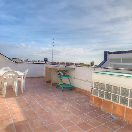 シャレー Stromboli House